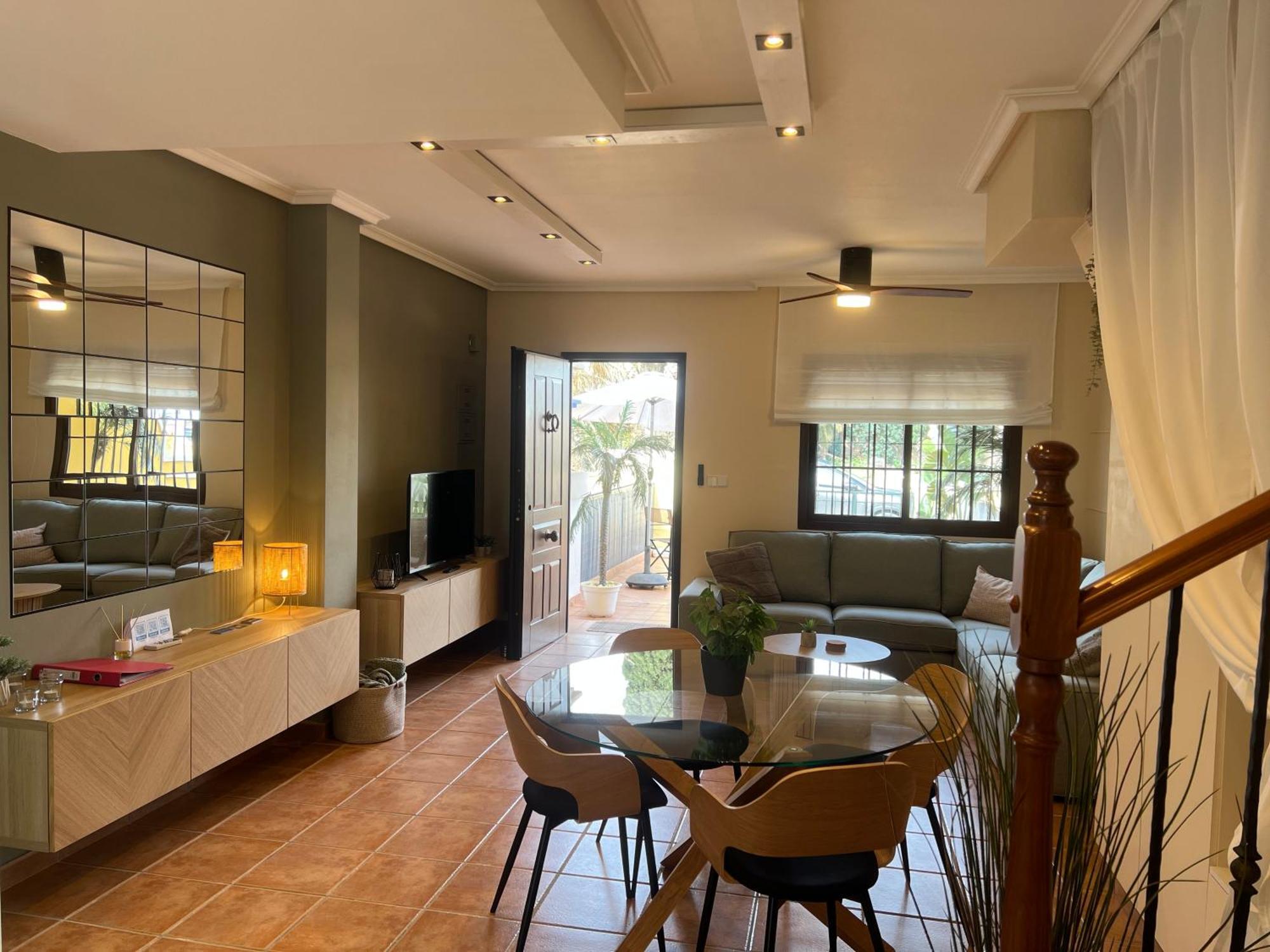 Casa Rodasa - 2 Bedrooms, Roof Terrace, Airco, Front-Terrace, Back-Patio, Communal Pool, Etc المظهر الخارجي الصورة